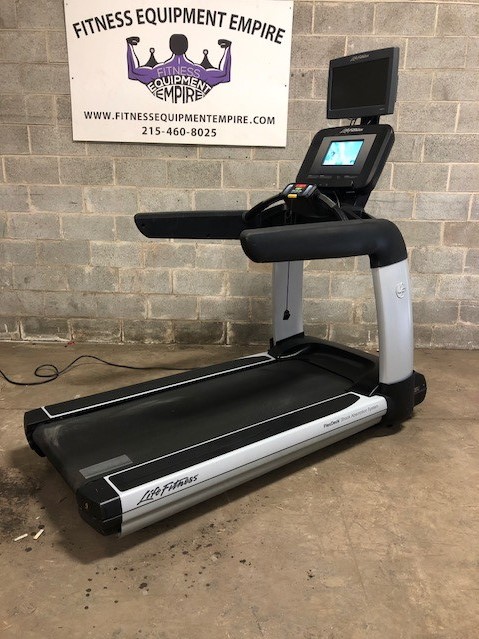 Life Fitness 95t discover se