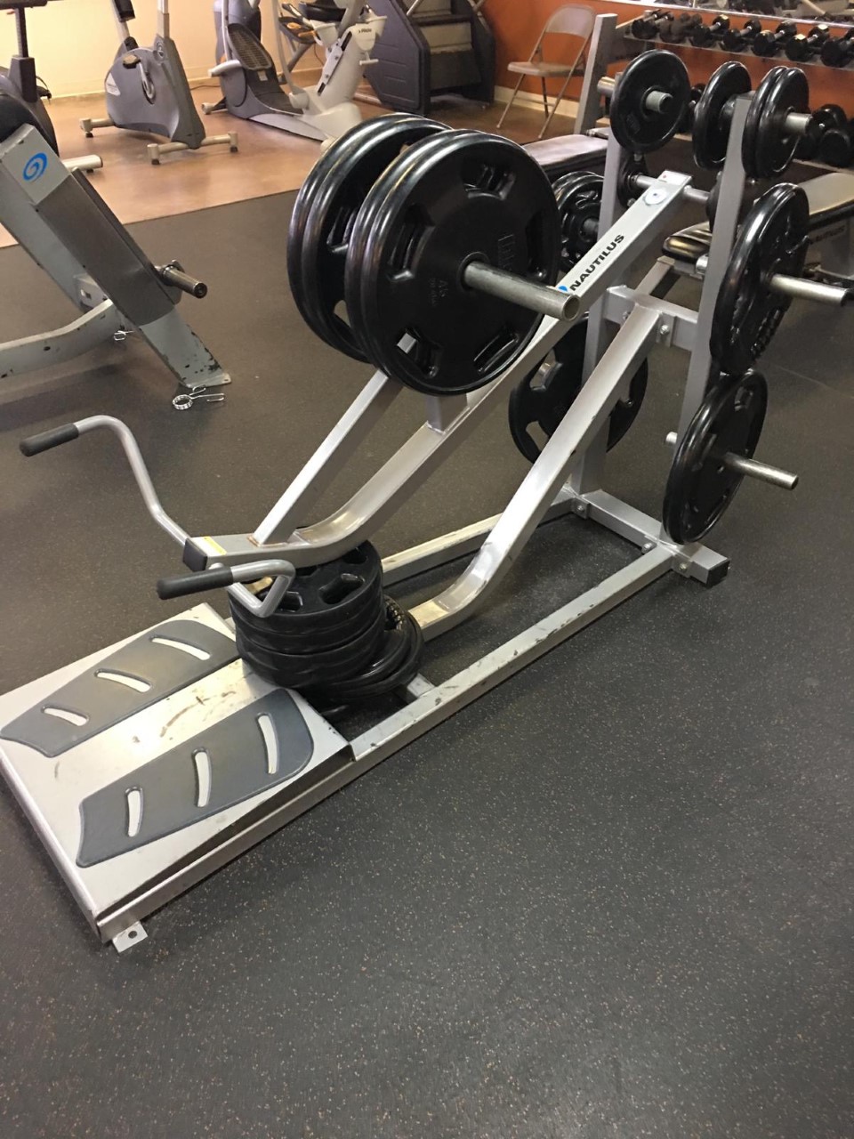 nautilus seated row machine