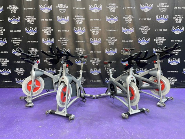 voldsom Gods Måned Buy Schwinn AC SPORT Spin Bikes - Silver Online | Fitness Equipment Empire