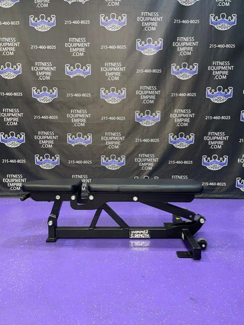 TechnoGym 0-90 Degree Adjustable Bench 