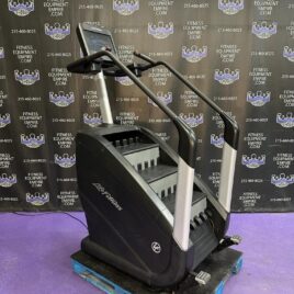 Life Fitness Discover SE3 Stepmill Climber Powermill – Current & Latest Model
