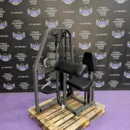 Nautilus 2ST V Bicep Curl – Immaculate