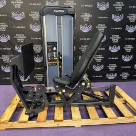 Cybex Prestige Seated Leg Press w 405 Lb Stack – Stunning